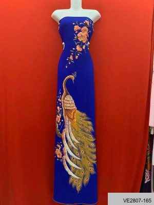 1634620245 vai ao dai thai tuan ve cao cap (2)